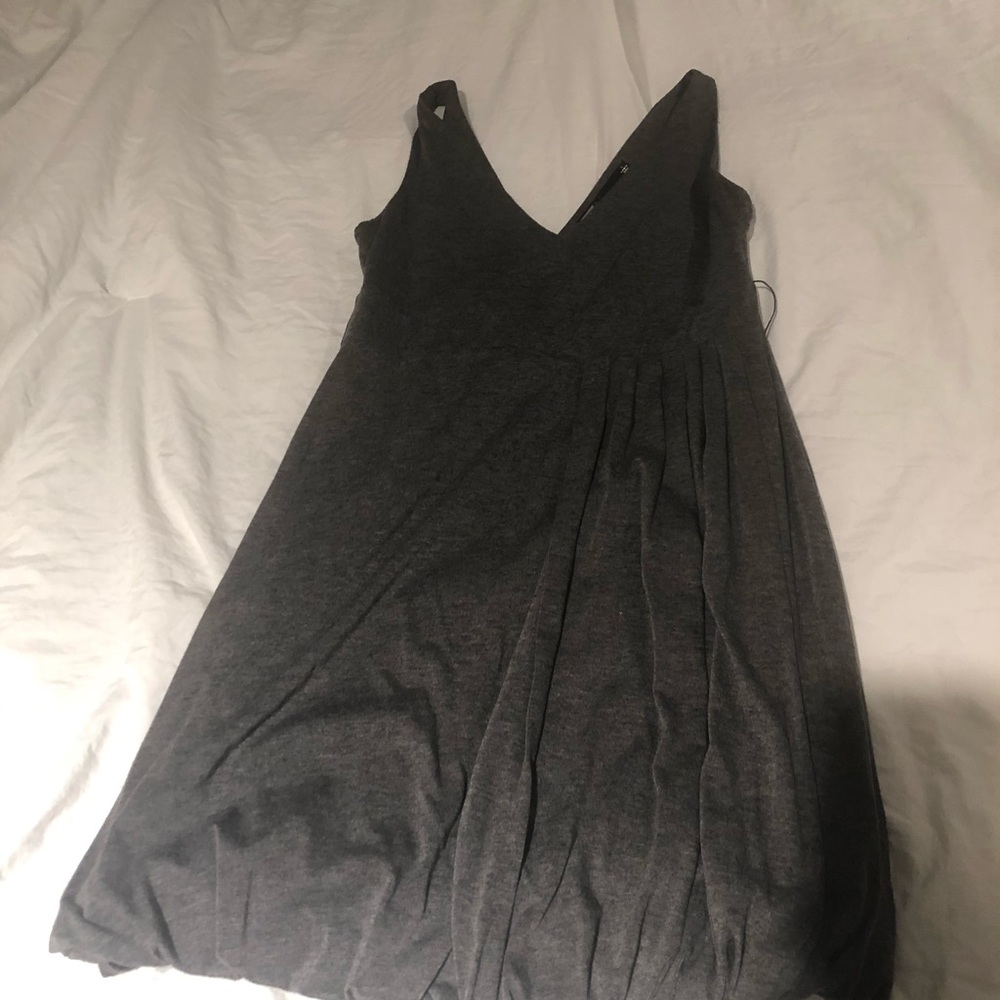 Cute dress!